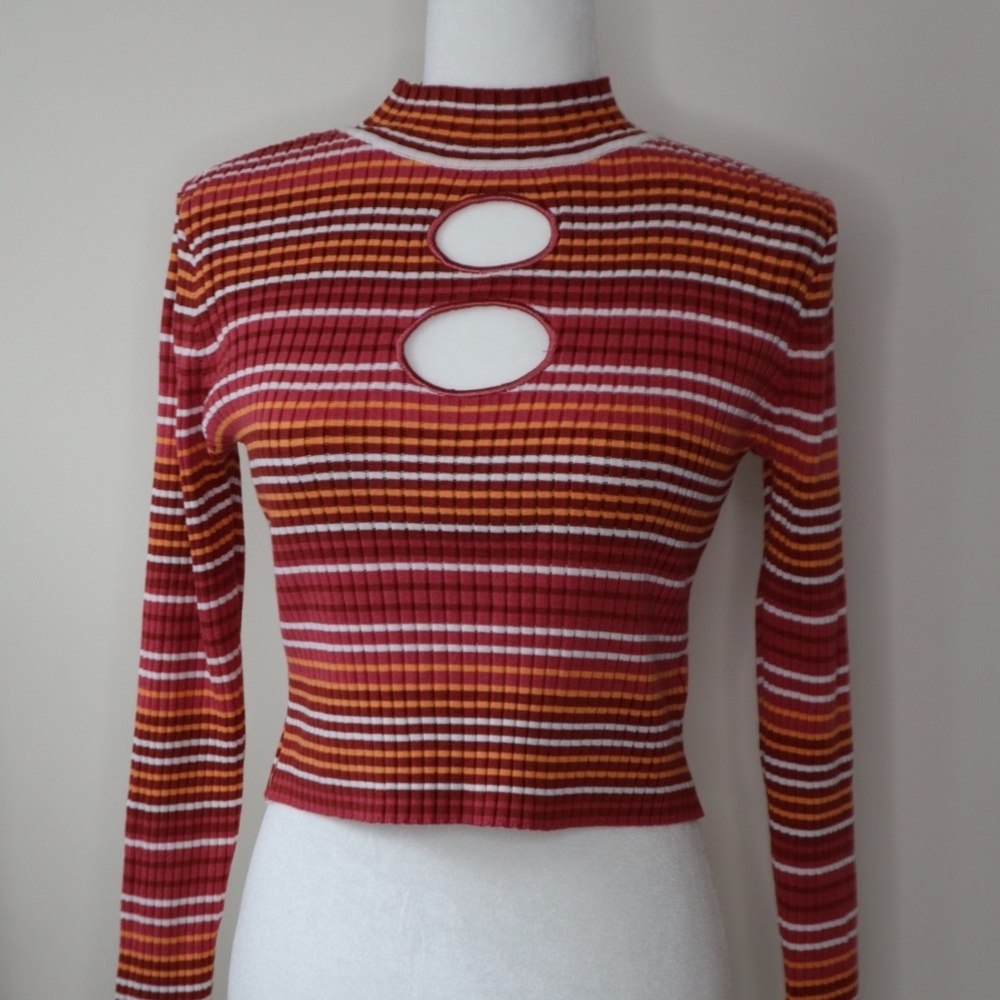 Y2K Madden NYC Striped Sweater crop top mock neck Size LARGE